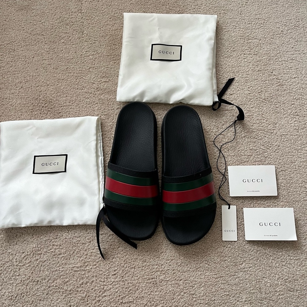 Gucci Web Rubber Slides Men’s 9/Women’s 11
